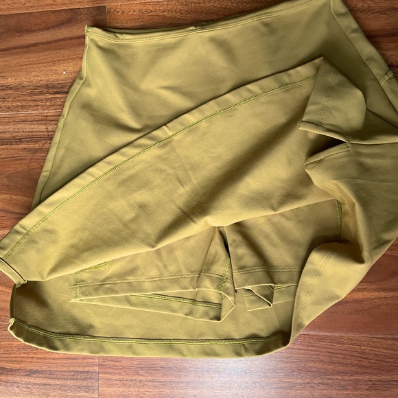 Girlfriend Collective skort skirt - Picture 3 of 3